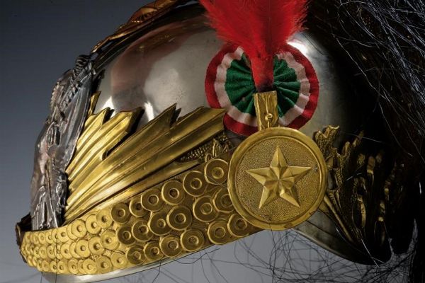 Elmo da truppa dei corazzieri  - Asta Rare Armi Antiche e Militaria da tutto il mondo - Associazione Nazionale - Case d'Asta italiane