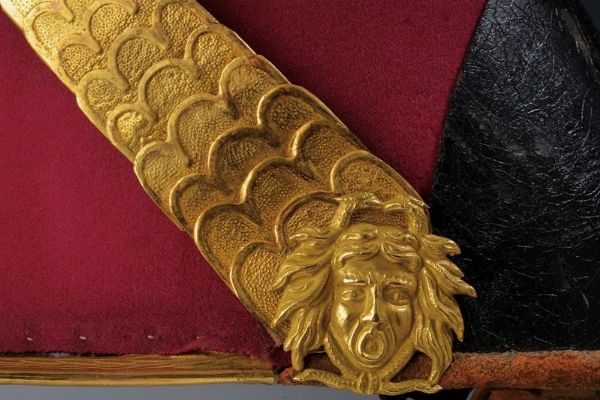 Rarissimo shako per Guardia d'Onore  - Asta Rare Armi Antiche e Militaria da tutto il mondo - Associazione Nazionale - Case d'Asta italiane