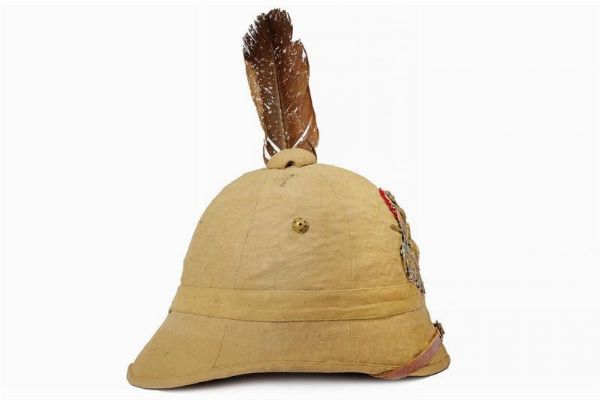 Casco coloniale da ufficiale degli Alpini  - Asta Rare Armi Antiche e Militaria da tutto il mondo - Associazione Nazionale - Case d'Asta italiane