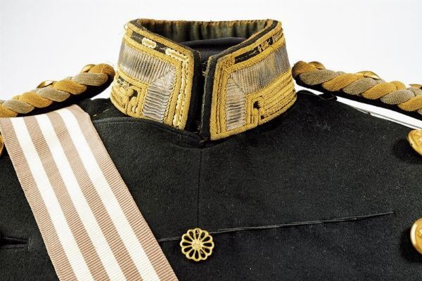 Uniforme da parata da primo tenente  - Asta Rare Armi Antiche e Militaria da tutto il mondo - Associazione Nazionale - Case d'Asta italiane