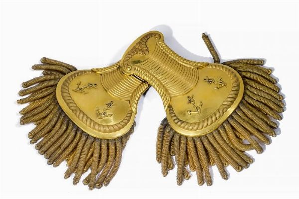 Paio di spalline da ufficiale superiore di Marina  - Asta Rare Armi Antiche e Militaria da tutto il mondo - Associazione Nazionale - Case d'Asta italiane