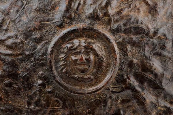 Rara rotella in cuoio bollito  - Asta Rare Armi Antiche e Militaria da tutto il mondo - Associazione Nazionale - Case d'Asta italiane