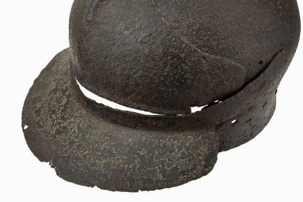 Interessante celata  - Asta Rare Armi Antiche e Militaria da tutto il mondo - Associazione Nazionale - Case d'Asta italiane