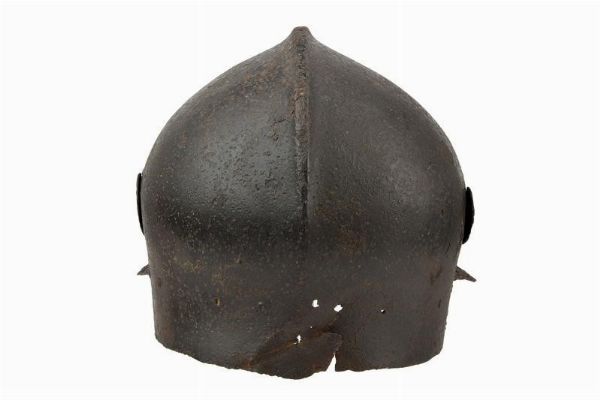 Interessante celata  - Asta Rare Armi Antiche e Militaria da tutto il mondo - Associazione Nazionale - Case d'Asta italiane