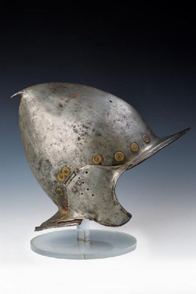 Borgognotta aguzza  - Asta Rare Armi Antiche e Militaria da tutto il mondo - Associazione Nazionale - Case d'Asta italiane