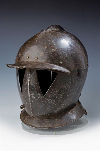 Elmo alla savoiarda  - Asta Rare Armi Antiche e Militaria da tutto il mondo - Associazione Nazionale - Case d'Asta italiane