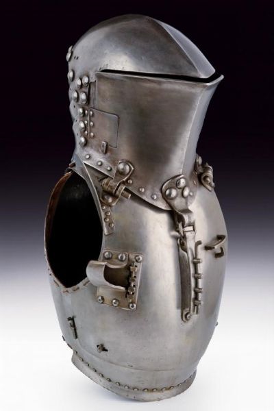 Armatura da giostra (Stechzeug) nello stile del 1490  - Asta Rare Armi Antiche e Militaria da tutto il mondo - Associazione Nazionale - Case d'Asta italiane