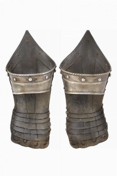 Corsaletto con elmo chiuso  - Asta Rare Armi Antiche e Militaria da tutto il mondo - Associazione Nazionale - Case d'Asta italiane