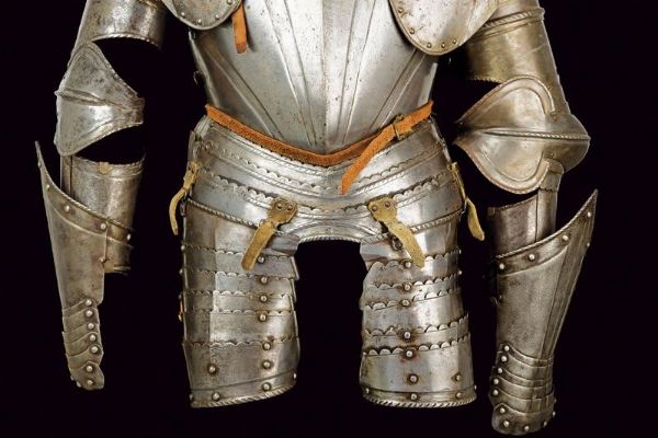 Corsaletto con elmo chiuso  - Asta Rare Armi Antiche e Militaria da tutto il mondo - Associazione Nazionale - Case d'Asta italiane