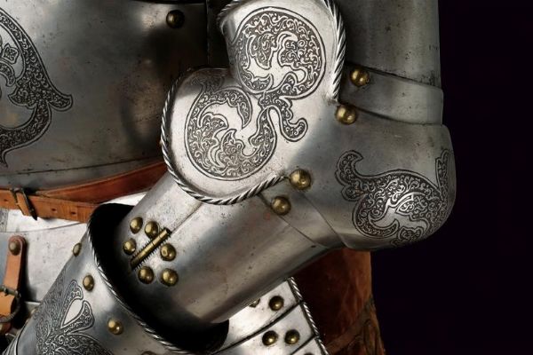 Imponente armatura da torneo  - Asta Rare Armi Antiche e Militaria da tutto il mondo - Associazione Nazionale - Case d'Asta italiane