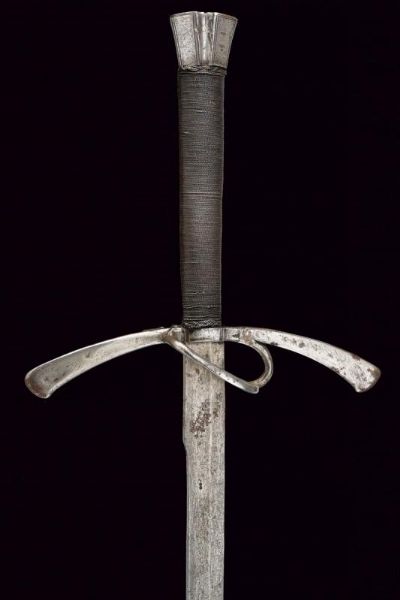 Rarissima spada da caccia a una mano e mezza tardo gotica  - Asta Rare Armi Antiche e Militaria da tutto il mondo - Associazione Nazionale - Case d'Asta italiane