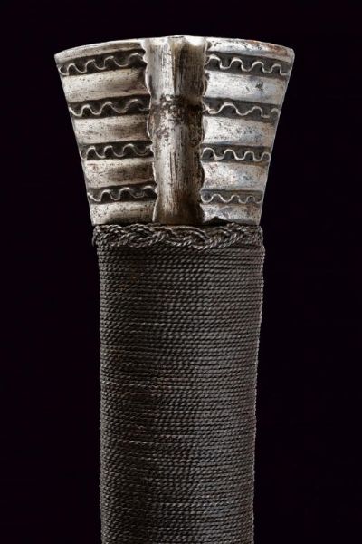 Rarissima spada da caccia a una mano e mezza tardo gotica  - Asta Rare Armi Antiche e Militaria da tutto il mondo - Associazione Nazionale - Case d'Asta italiane