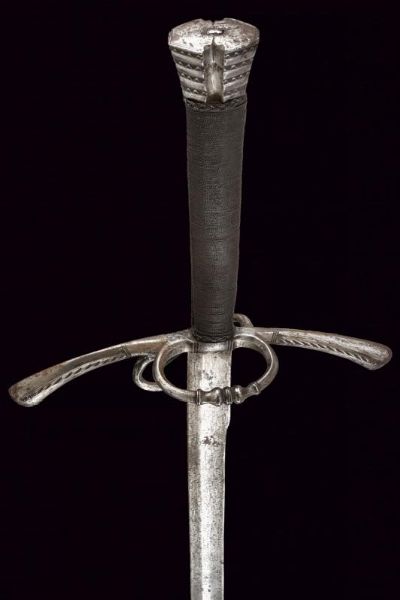 Rarissima spada da caccia a una mano e mezza tardo gotica  - Asta Rare Armi Antiche e Militaria da tutto il mondo - Associazione Nazionale - Case d'Asta italiane
