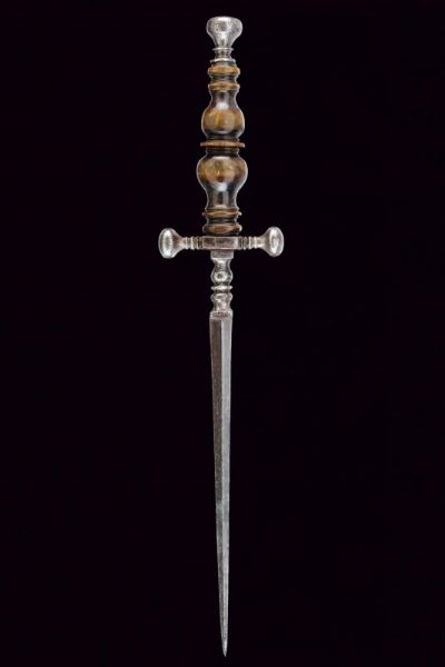 Stiletto  - Asta Rare Armi Antiche e Militaria da tutto il mondo - Associazione Nazionale - Case d'Asta italiane