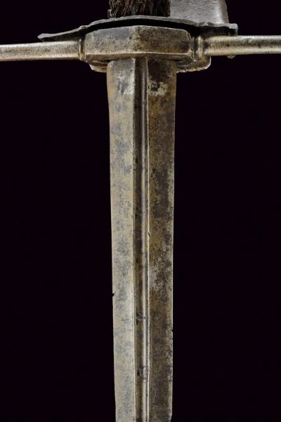 Daga mano sinistra  - Asta Rare Armi Antiche e Militaria da tutto il mondo - Associazione Nazionale - Case d'Asta italiane