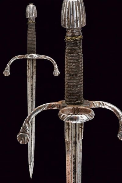 Daga mano sinistra con lama traforata  - Asta Rare Armi Antiche e Militaria da tutto il mondo - Associazione Nazionale - Case d'Asta italiane