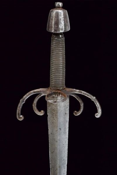 Splendido daga a granchio  - Asta Rare Armi Antiche e Militaria da tutto il mondo - Associazione Nazionale - Case d'Asta italiane