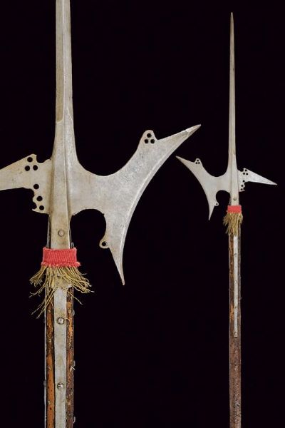Alabarda  - Asta Rare Armi Antiche e Militaria da tutto il mondo - Associazione Nazionale - Case d'Asta italiane