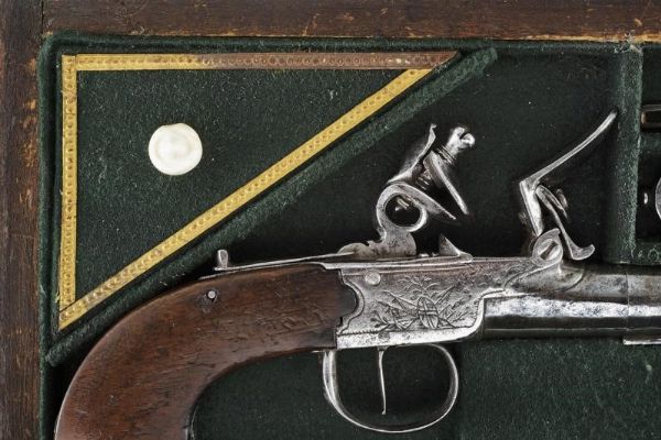 Paio di mazzagatti a pietra focaia in cassetta  - Asta Rare Armi Antiche e Militaria da tutto il mondo - Associazione Nazionale - Case d'Asta italiane