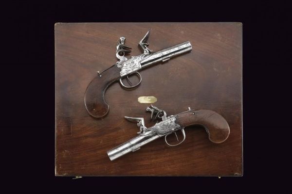 Paio di mazzagatti a pietra focaia in cassetta  - Asta Rare Armi Antiche e Militaria da tutto il mondo - Associazione Nazionale - Case d'Asta italiane