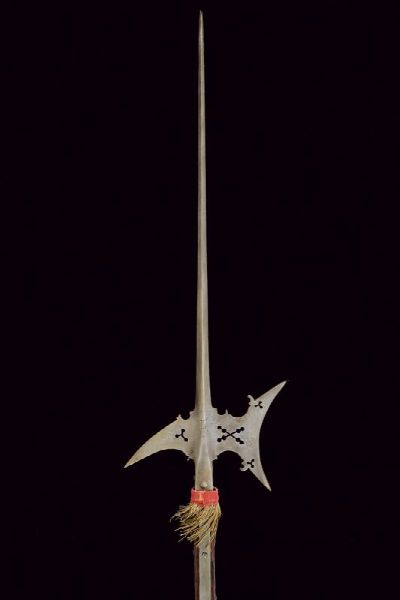 Alabarda  - Asta Rare Armi Antiche e Militaria da tutto il mondo - Associazione Nazionale - Case d'Asta italiane