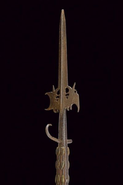 Alabarda incisa  - Asta Rare Armi Antiche e Militaria da tutto il mondo - Associazione Nazionale - Case d'Asta italiane