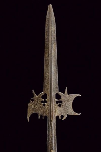 Alabarda incisa  - Asta Rare Armi Antiche e Militaria da tutto il mondo - Associazione Nazionale - Case d'Asta italiane