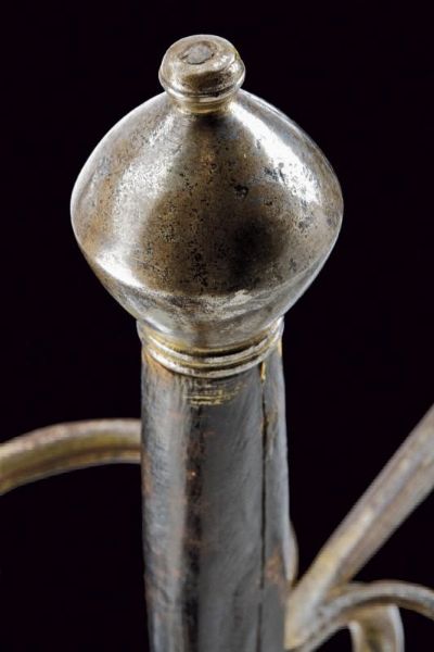 Spada da lato in stile del XVI secolo  - Asta Rare Armi Antiche e Militaria da tutto il mondo - Associazione Nazionale - Case d'Asta italiane