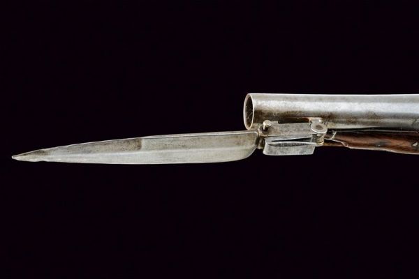 Rara pistola alla micheletta con baionetta pieghevole  - Asta Rare Armi Antiche e Militaria da tutto il mondo - Associazione Nazionale - Case d'Asta italiane