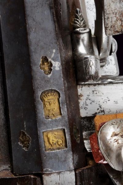 Fucile alla fiorentina di Cosimo Menghini  - Asta Rare Armi Antiche e Militaria da tutto il mondo - Associazione Nazionale - Case d'Asta italiane