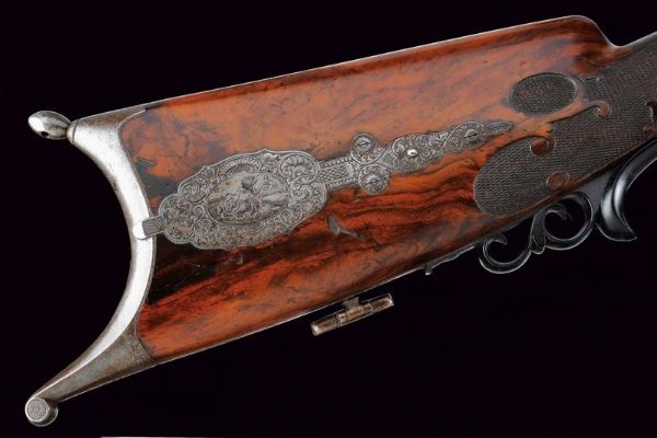 Bellissimo fucile da tiro a luminello di Zoller decorato con scene dalla leggenda di Guglielmo Tell  - Asta Rare Armi Antiche e Militaria da tutto il mondo - Associazione Nazionale - Case d'Asta italiane