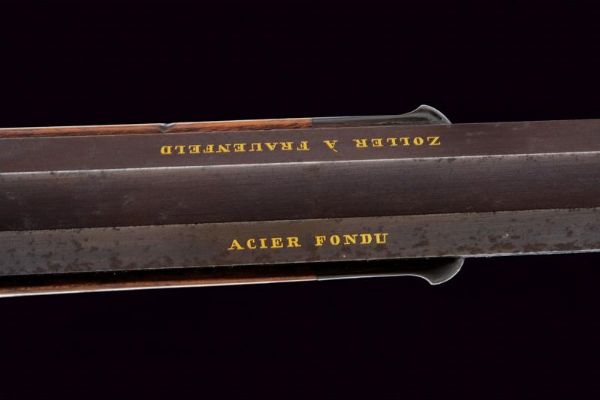 Bellissimo fucile da tiro a luminello di Zoller decorato con scene dalla leggenda di Guglielmo Tell  - Asta Rare Armi Antiche e Militaria da tutto il mondo - Associazione Nazionale - Case d'Asta italiane