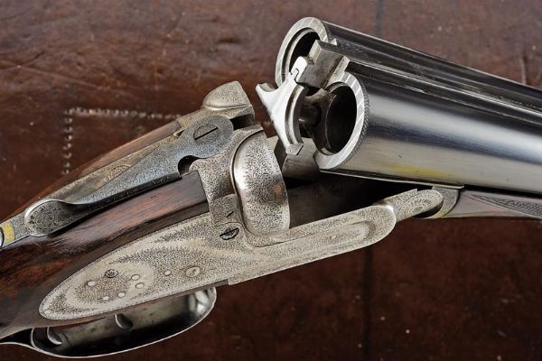 Interessante doppietta di Charles Boswell Mod. HH in cassetta  - Asta Rare Armi Antiche e Militaria da tutto il mondo - Associazione Nazionale - Case d'Asta italiane