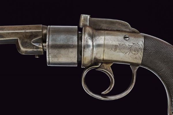Revolver di transizione a luminello di Bishop & Day  - Asta Rare Armi Antiche e Militaria da tutto il mondo - Associazione Nazionale - Case d'Asta italiane