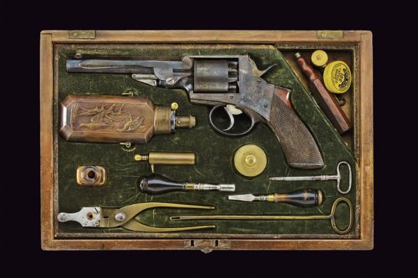 Raro revolver Reeves a luminello  - Asta Rare Armi Antiche e Militaria da tutto il mondo - Associazione Nazionale - Case d'Asta italiane
