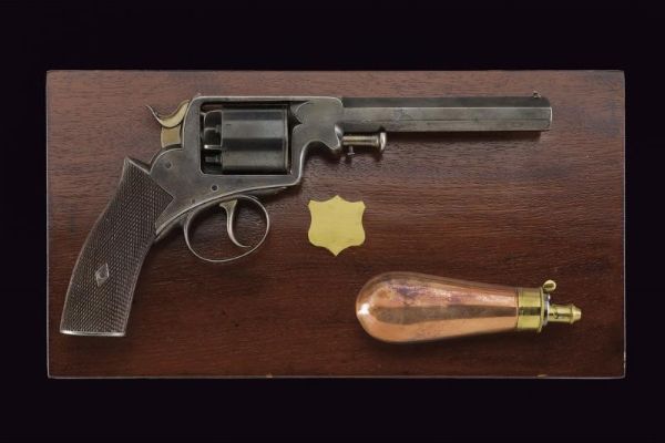 Revolver tipo Adams a luminello in cassetta  - Asta Rare Armi Antiche e Militaria da tutto il mondo - Associazione Nazionale - Case d'Asta italiane