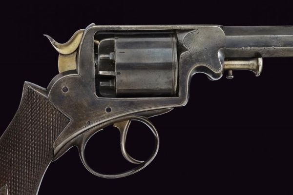 Revolver tipo Adams a luminello in cassetta  - Asta Rare Armi Antiche e Militaria da tutto il mondo - Associazione Nazionale - Case d'Asta italiane