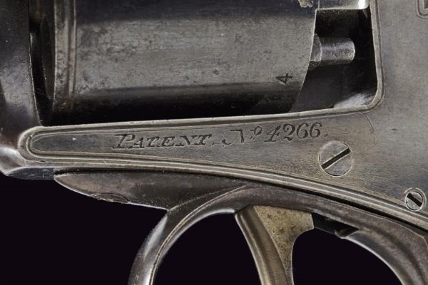 Revolver tipo Adams a luminello in cassetta  - Asta Rare Armi Antiche e Militaria da tutto il mondo - Associazione Nazionale - Case d'Asta italiane