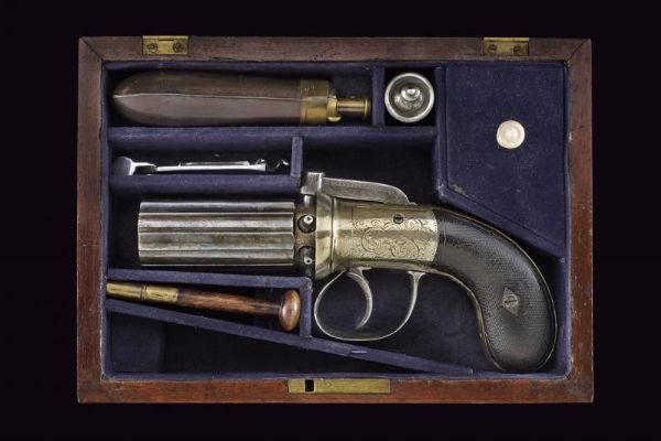 Pepperbox revolver a luminello di Manton in cassetta  - Asta Rare Armi Antiche e Militaria da tutto il mondo - Associazione Nazionale - Case d'Asta italiane