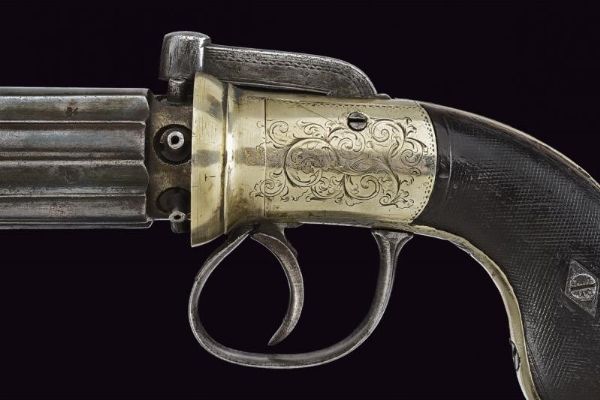 Pepperbox revolver a luminello di Manton in cassetta  - Asta Rare Armi Antiche e Militaria da tutto il mondo - Associazione Nazionale - Case d'Asta italiane