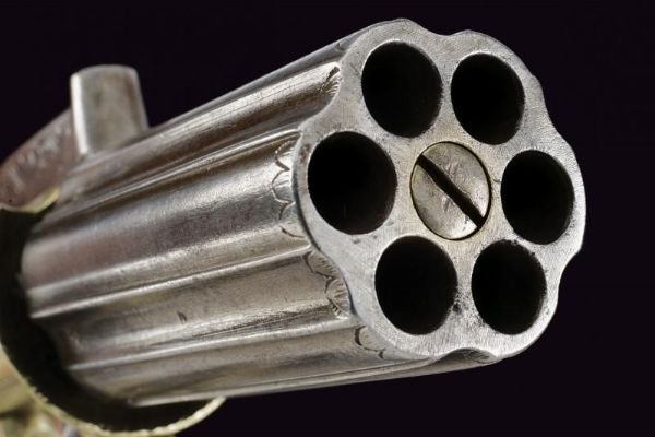 Pepperbox revolver a luminello di Egg  - Asta Rare Armi Antiche e Militaria da tutto il mondo - Associazione Nazionale - Case d'Asta italiane