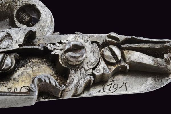 Bella batteria alla fiorentina di Francesco Antonio Corsini  - Asta Rare Armi Antiche e Militaria da tutto il mondo - Associazione Nazionale - Case d'Asta italiane