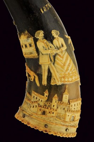 Fiasca da polvere in corno di mucca  - Asta Rare Armi Antiche e Militaria da tutto il mondo - Associazione Nazionale - Case d'Asta italiane