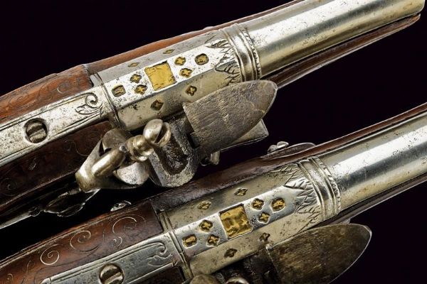 Paio di pistole a pietra focaia da viaggio di G. Finochio  - Asta Rare Armi Antiche e Militaria da tutto il mondo - Associazione Nazionale - Case d'Asta italiane