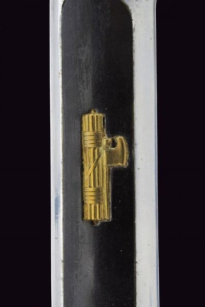 Pugnale Mod. 1937 a testa d'aquila da ufficiale della MVSN con fodero e attacchi  - Asta Rare Armi Antiche e Militaria da tutto il mondo - Associazione Nazionale - Case d'Asta italiane