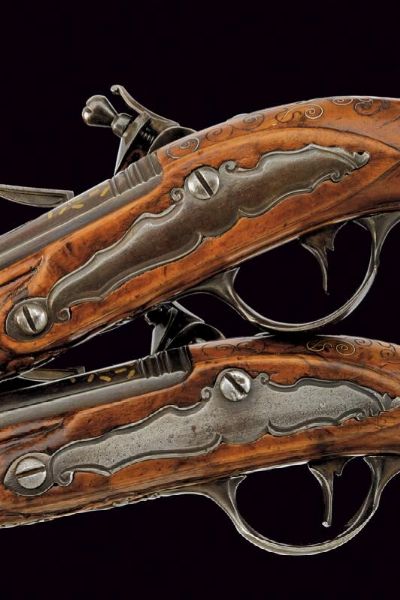 Paio di pistole a pietra focaia da viaggio di Lorandi  - Asta Rare Armi Antiche e Militaria da tutto il mondo - Associazione Nazionale - Case d'Asta italiane