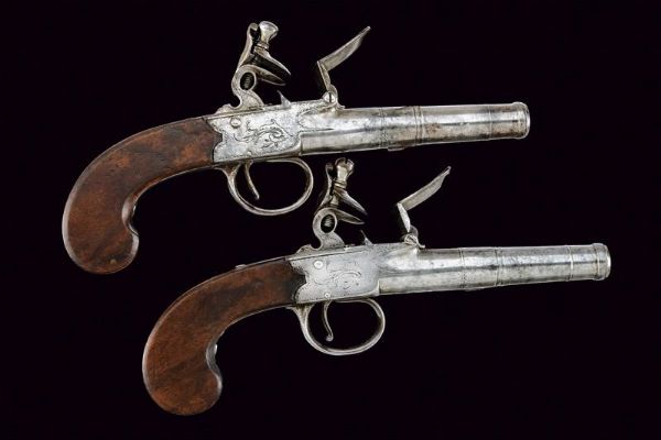Paio di mazzagatti a pietra focaia  - Asta Rare Armi Antiche e Militaria da tutto il mondo - Associazione Nazionale - Case d'Asta italiane
