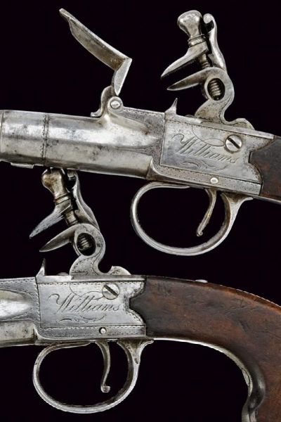 Paio di mazzagatti a pietra focaia  - Asta Rare Armi Antiche e Militaria da tutto il mondo - Associazione Nazionale - Case d'Asta italiane