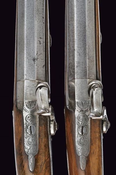 Paio di pistole a luminello di Flachat in cassetta  - Asta Rare Armi Antiche e Militaria da tutto il mondo - Associazione Nazionale - Case d'Asta italiane