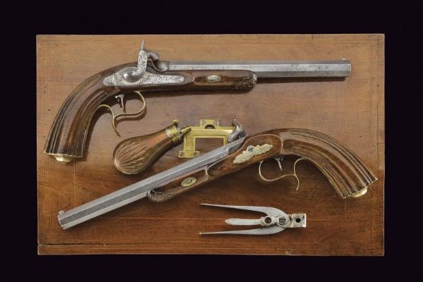 Paio di pistole a luminello da tiro in cassetta  - Asta Rare Armi Antiche e Militaria da tutto il mondo - Associazione Nazionale - Case d'Asta italiane